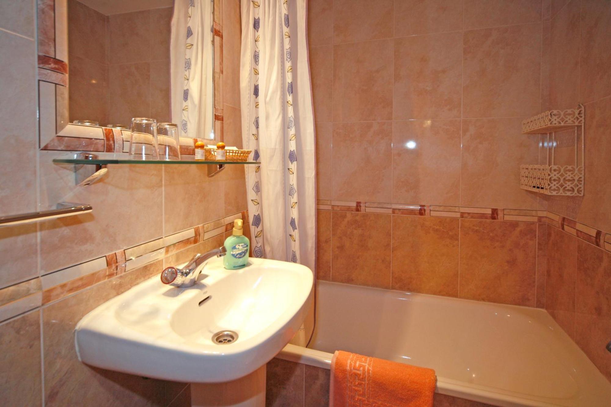 Hostal San Antonio Мадрид Экстерьер фото