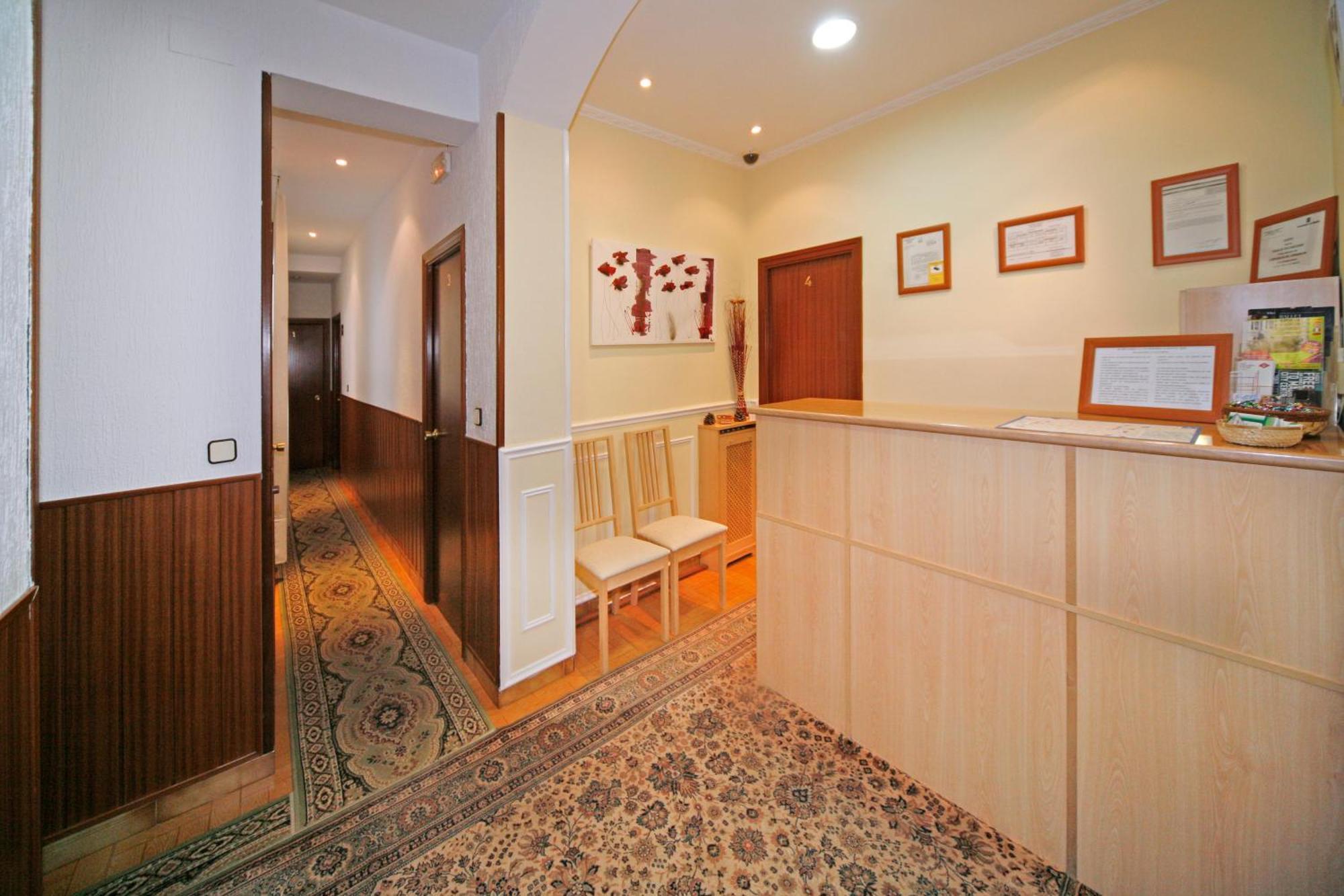 Hostal San Antonio Мадрид Экстерьер фото